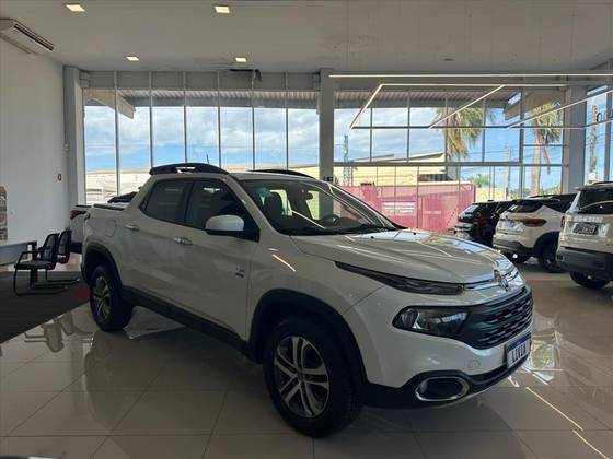 FIAT TORO 2.0 16V TURBO DIESEL FREEDOM 4WD AT9